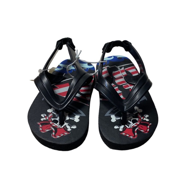 NWT Child’s Black Red & Blue Pirate Flip Flops Size 3-4 - Picture 3 of 8